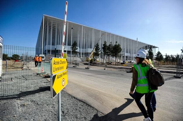 Baustelle des Grand Stade de Bordeaux, Das EM Stadion wird die neue Heimspielstätte von Girondins Bordeaux Ausblick auf die EURO 2016 xThierryxBretonx 
