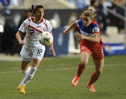 Oct. 26, 2014 - Chester, PA, USA - 20141026 - USA midfielder Heather O Reilly (9) and Costa Rica defender Lixy Rodriguez (12) break after the ball in the second half of the CONCACAF women s World Cup qualifying final at PPL Park in Chester, Pa. The USA defeated Costa Rica in the CONCACAF final, 6-0. CHESTER, PA 2014 - USA v Costa Rica women s soccer World Cup Qualifier Final - ZUMAm139