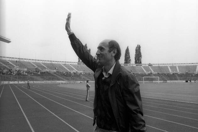 Fußball, Trainerhistorie, Stuttgarter Kickers Trainer Slobodan Cendic (Stuttgarter Kickers) verabschiedet sich