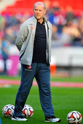 01-11-2014 pmk MV143467 Fussball Herren Bundesliga Saison 2014 2015 Eintracht Frankfurt Thomas SCHAAF -Trainer- EintrFrankfurt
