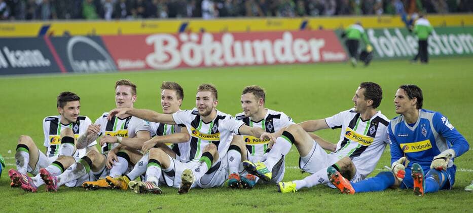 Mönchengladbach, 02.11.2014, Borussia Park Schlussjubel: Julian Korb (BMG), Andre Hahn (BMG), Patrick Herrmann (BMG), Christoph Kramer (BMG), Tony Jantschke (BMG), Roel Brouwers (BMG), Torwart Yann Sommer (BMG) VfL Borussia Mönchengladbach - TSG Hoffenheim mm
