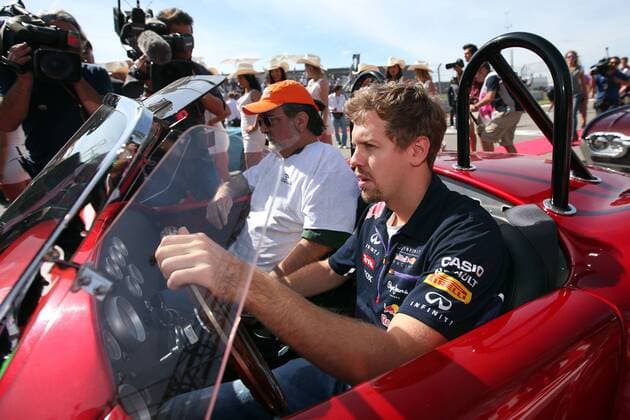 Motorsports: FIA Formula One World Championship 2014, Grand Prix of United States, 1 Sebastian Vettel (GER, Infiniti Red Bull Racing), xHOCHxZWEIx