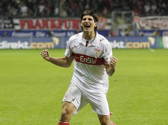 Fußball Bundesliga Eintracht Frankfurt-VFB Stuttgart 2:2 2:2 Torschütze Mario Gomez jubelt. 9.11.2008 HerbertxRudel