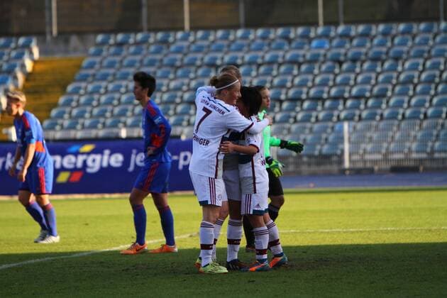09.11.2014, xkvx, Fussball 1.Bundesliga Damen, FF USV Jena - FC Bayern München, v.l. Melanie Behringer (FC Bayern München) Torjubel, Goal celebration, celebrate the goal