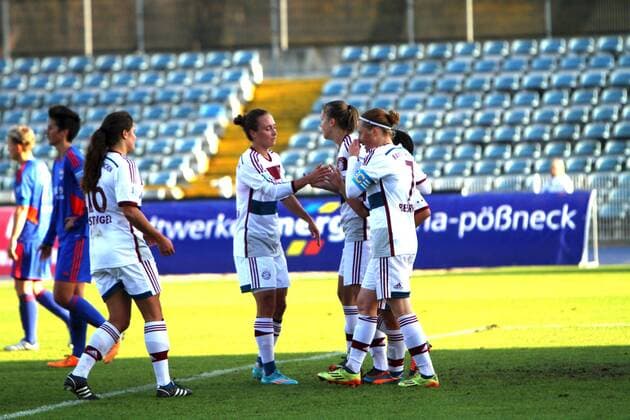 09.11.2014, xkvx, Fussball 1.Bundesliga Damen, FF USV Jena - FC Bayern München, v.l. Melanie Behringer (FC Bayern München) Torjubel, Goal celebration, celebrate the goal