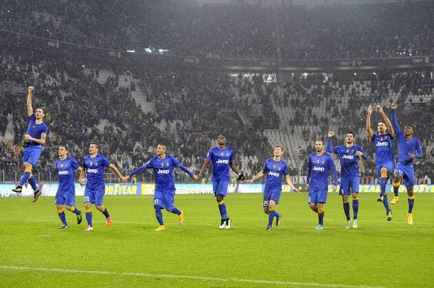 Aktuell Fussball, Italien, Serie A, Juventus Turin - FC Parma Esultanza finale Juventus, Torino 09-11-2014, Juventus Stadium, Football Calcio 2014 2015 Serie A, Juventus - Parma, Foto Filippo Alfero Insidefoto filippoxalfero