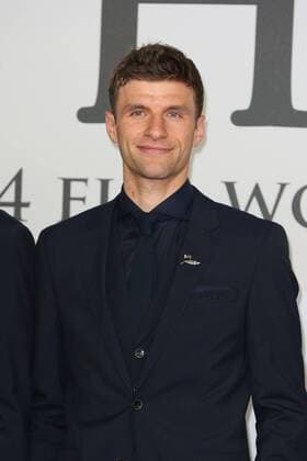 Thomas Müller bei der Die Mannschaft Kino Premiere am 10.11.2014 in Berlin Die Mannschaft Kino Premiere in Berlin, 2014 