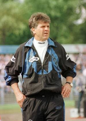 Leipzig,02.08.96, Bruno-Plache Stadion, Fußball, 2. Bundesliga , VFB Leipzig vs. KFC Uerdingen 3:1 (2:0) , Im Bild: Trainer Hans-Ulrich Uli Thomale (Uerdingen). ,