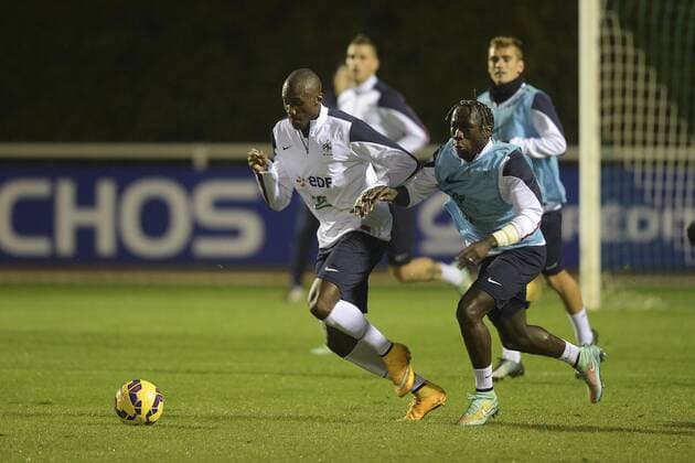 Josuha Guilavogui - Bacary Sagna FOOTBALL : Entrainement - Equipe de France - 11 11 2014 JBAutissier Panoramic 