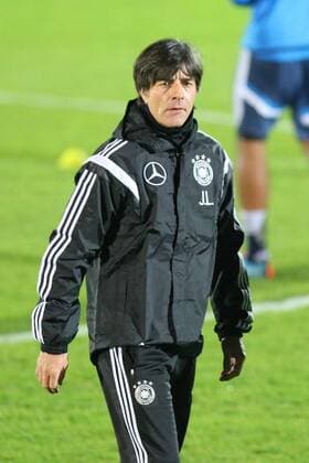 Bundestrainer Joachim Löw, Training Herren-Nationalmannschaft in Berlin, Fussball, 11.11.2014 , EP_MHT
