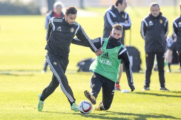 - BRUSSELS, BELGIUM: Belgium s Nacer Chadli and Dennis Praet fight for the ball during a training session of Belgian national soccer team Red Devils, Thursday 13 November 2014. BRUNOxFAHY  premiumd 35486