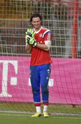 12.11.2014, Fussball 1.Bundesliga 2014 2015,FC Bayern München Training an der Säbenerstrasse. Praktikant Heinz Müller. 