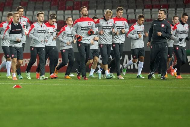 13.11.2014, Tiflis - UEFA EURO Quali 2014 - Training Polen - POLSKA TRENING; ROBERT LEWANDOWSKI, KAMIL GROSICKI, ARTUR BORUC -  20141113CSLG0024