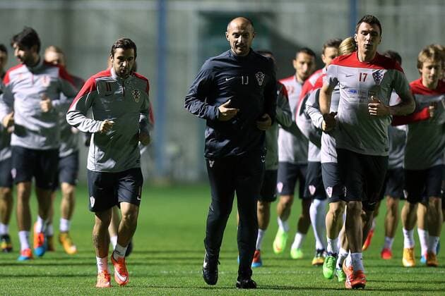 Croatian football team training 13.11.2014., Croatia, Zagreb - Croatian football team held a training at Maksimir Stadium as part of the preparations for the coming qualifying match against Italy in Milan for the European Championship. Darijo Srna, Mario Mandzukic.  GoranxStanzl PIXSELL