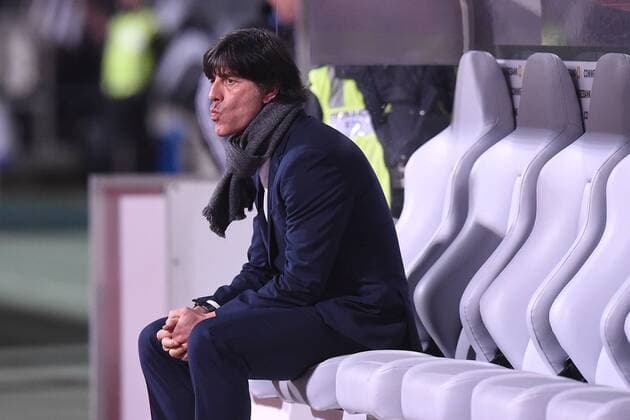Fußball Länderspiel Deutschland - Gibraltar am 14.11.2014 im Grundig Stadion in Nürnberg Joachim Löw ( Bundestrainer )