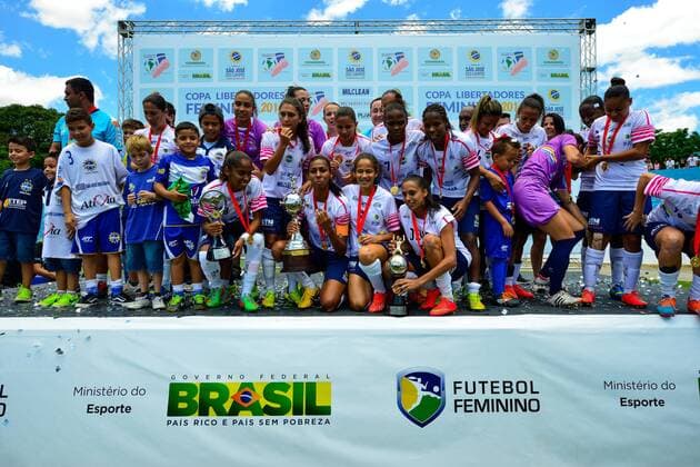 Finale Copa Libertadores Femenina im Frauenfussball - Sieger EC Sao Jose - im Stadion Martins Pereira in Sao Jose dos Campos - LucasxLacazxRuiz 