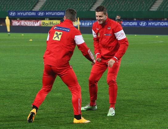 SOCCER - preview VIENNA,AUSTRIA,17.NOV.14 - SOCCER -, friendly match, preview, final training team AUT. Image shows Marcel Sabitzer and Kevin Wimmer (AUT). 