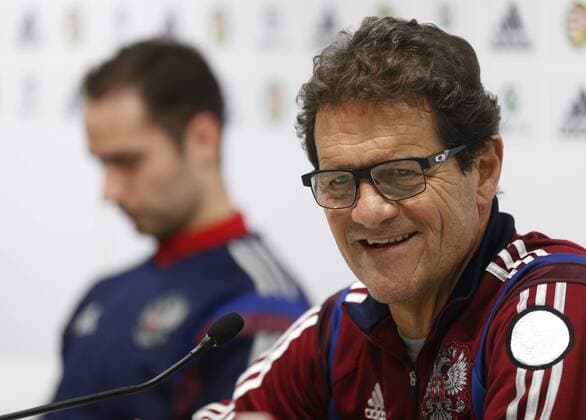 BUDAPEST, NOVEMBER 17, 2014. Russian national football team head coach Fabio Capello smiles at a press conference  RE1550F3