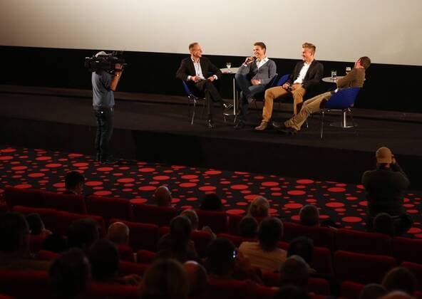 Kinopremiere Nieuwe Helden 17.11.14 , Erfurt, Cinestar, Deutsche Kinopremiere von Nieuwe Helden mit Tony Martin, Marcel Kittel und John Degenkolb hier die Talkrunde nach dem Film