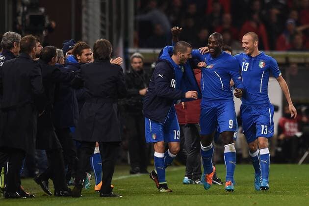 Genua, Italien - Albanien Stefano Okaka 