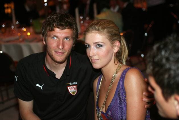 DFB Pokalfinale 2007 in Berlin VfB Stuttgart-1.FC Nürnberg 2:3 n.V. VfB Stuttgart Party nach dem Spiel Benjamin Lauth 26.05.2007