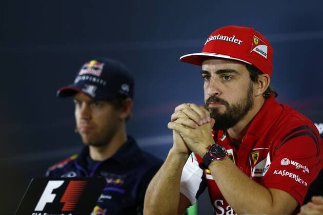 Motorsports: FIA Formula One World Championship 2014, Grand Prix of Abu Dhabi, 1 Sebastian Vettel (GER, Infiniti Red Bull Racing), 14 Fernando Alonso (ESP, Scuderia Ferrari), xHOCHxZWEIx