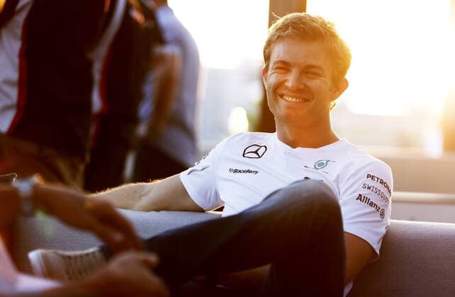Motorsports: FIA Formula One World Championship 2014, Grand Prix of Abu Dhabi, 6 Nico Rosberg (GER, Mercedes AMG Petronas F1 Team), xHOCHxZWEIx