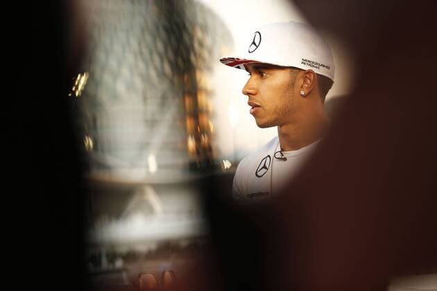 Motorsports: FIA Formula One World Championship 2014, Grand Prix of Abu Dhabi, 44 Lewis Hamilton (GBR, Mercedes AMG Petronas F1 Team), xHOCHxZWEIx