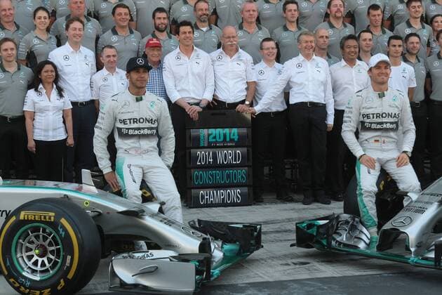 23.11.2014- Lewis Hamilton (GBR) Mercedes AMG F1 W05 and Nico Rosberg (GER) Mercedes AMG F1 W05 Abu Dhabi Grand Prix, UAE 20 - 23 November 2014 