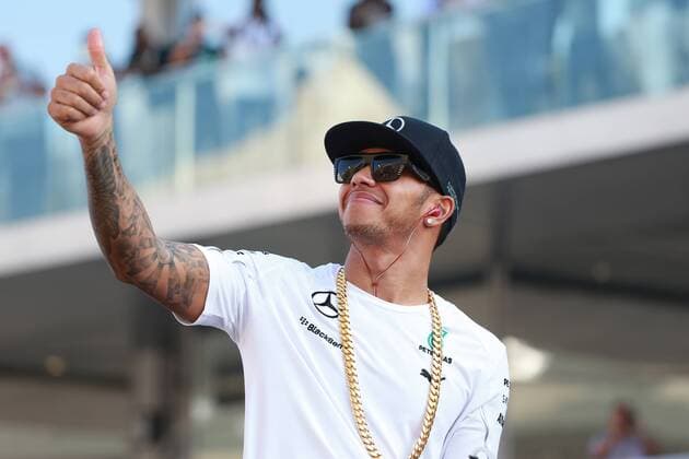 23.11.2014- Lewis Hamilton (GBR) Mercedes AMG F1 W05 Abu Dhabi Grand Prix, UAE 20 - 23 November 2014 