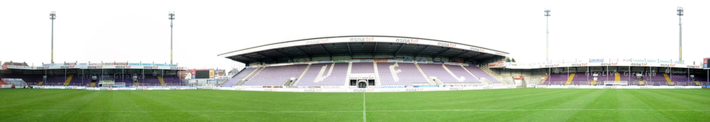 Fußball, Stadiongeschichte VfL Osnabrück Osnabrueck, Deutschland 21. November 2014: 3. Liga 14 15 - VfL Osnabrueck v Panorama der Osnatel Arena mt
