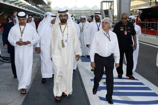 Aktuell Motorsport, Formel 1, Scheich Muhammad bin Raschid Al Maktum beim GP Abu Dhabi Motorsports: FIA Formula One World Championship 2014, Grand Prix of Abu Dhabi, Bernie Ecclestone (GBR, President and CEO of Formula One Management and Formula One Administration), xHOCHxZWEIx