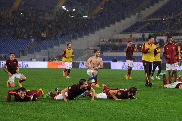 Aktuell Fußball, Italien, AS Rom - Inter Mailand As Roma 30 11 2014 - campionato di calcio serie A AS Rom vs Inter Mailand: Schlussjubel Roma 
