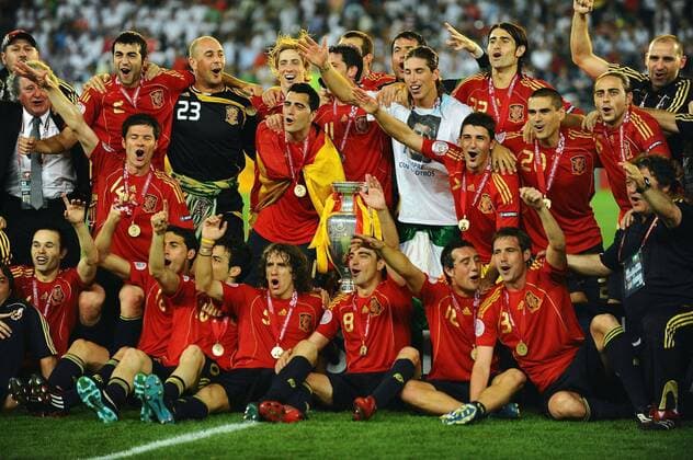 June 29, 2008 - Spain s players celebratea 1-0 victory in the UEFA EURO EM Europameisterschaft Fussball 2008 Final match at Ernst Happel Stadion in Vienna, Sunday, June 29, 2008. - June 29, 2008 - ZUMAm67_
