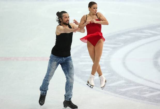 Figure skating Eiskunstlauf - The Golden Spin - Pairs 04.12.2014., Zagreb, Croatia - Figure skating competition The Golden Spin. Pairs Olga Bestandigova - Ilhan Mansiz from Turkey. Ilhan Mansiz is former turkish football player.  IgorxKralj PIXSELL