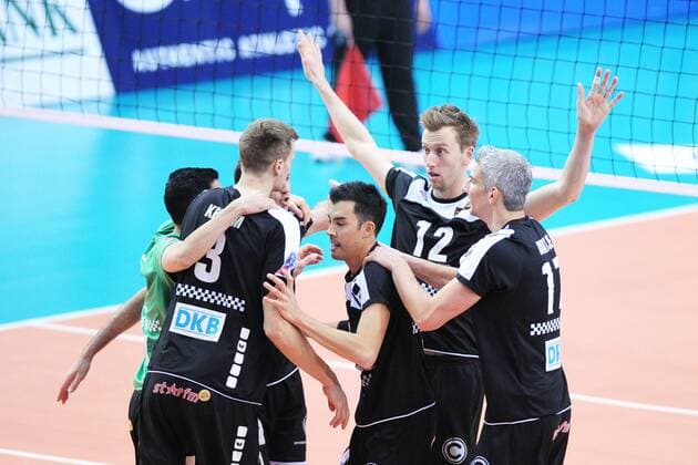 04.12.2014, Rzeszow - CEV Champions League 2014 2015 - Asseco Resovia Rzeszow vs Berlin Recycling Volleys - ROBERT KROMM , PAUL CARROLL , JOHANNES BONTJE -  20141204CSMS0005