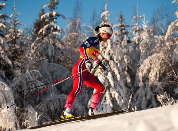 Aktuell Langlauf, Weltcup in Lillehammer, 5km der Damen Marit BJOERGEN (NOR) Skilanglauf, 5km Freistil der Frauen am 06.12.2014 -- Wintersport FIS Ski Nordisch Weltcup, Saison 2014 2015 in Lillehammer, Norwegen,