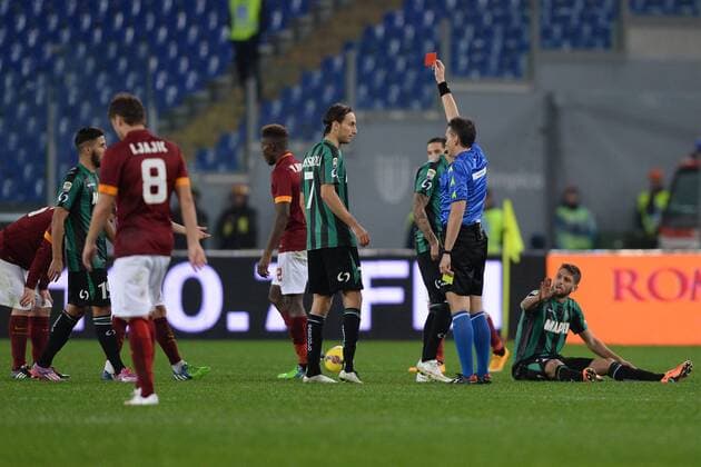 Aktuell Fußball, Italien, Serie A, AS Rom - Sassuolo As Roma 06 12 2014 - campionato di calcio serie A AS Rom vs Sassuolo Calcio: espulsione Daniele De Rossi 