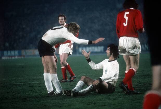 Günter Netzer und Gerd Müller (beide BR Deutschland) im Spiel gegen die Schweiz