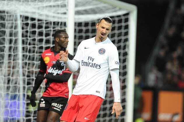 Aktuell Fußball, Frankreich, Ligue 1, EA Guingamp - Paris St. Germain deception Zlatan Ibrahimovic (PSG) FOOTBALL : Guingamp vs PSG - Ligue 1 - 14 12 2014 N.LeGouic FEP Panoramic 