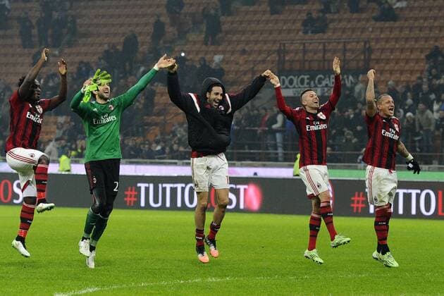 Aktuell Fußball, Italien, Serie A, AC Mailand - SSC Neapel Esultanza fine gara giocatori Milan Milano 14-12-2014 Stadio Giuseppe Meazza - Football Calcio Serie A AC Mailand vs SSC Neapel giuseppexceleste