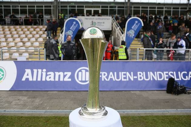 DFB-Pokal der Frauen - 1. FFC Frankfurt vs. FC Bayern Muenchen, DFB-Pokal Viertelfinale, Stadion am Brentanobad