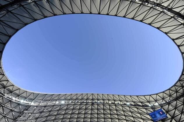 Fußball, Stadiongeschichte Olympique Marseille STADE VELODROME - TOIT - CIEL BLEU FOOTBALL : Olympique Marseille - Ligue 1 2014 2015 - 21 12 2014 FEP Panoramic 