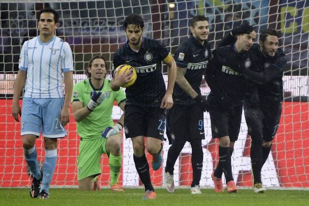 Aktuell Fußball, Italien, Serie A, Inter Mailand - Lazio Rom Rodrigo Palacio Inter 2-2. Celebration goal Milano 21-12-2014 Stadio Giuseppe Meazza - Football Calcio Serie A Inter Mailand vs Lazio Rom giuseppexceleste