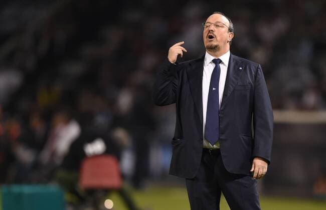 FUSSBALL INTERNATIONAL Supercoppa Italia Finale 2014 in Doha Juventus Turin - SSC Neapel 22.12.2014 Trainer Rafael Benitez (SSC Neapel) 