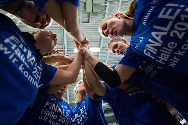 27.12.2014, Halle Berg Fidel, Muenster Volleyball, DVV-Pokal, Halbfinale, USC Münster Muenster vs. Allianz MTV Stuttgart Jubel Stuttgart nach Matchball Sieg