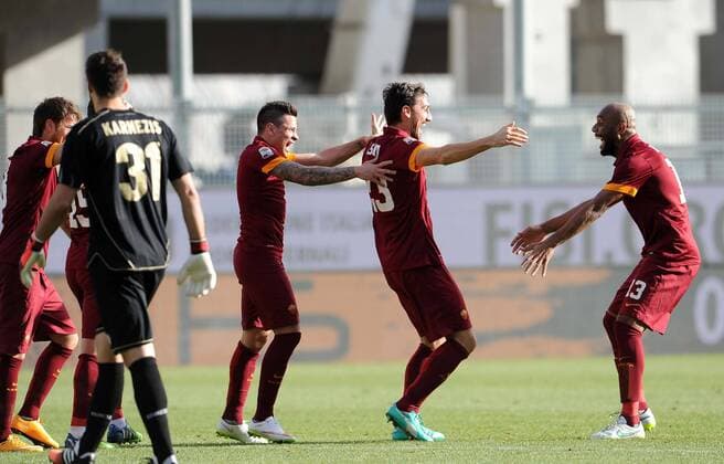 Serie A, AS Rom - Udinese Calcio Roma Davide Astori segna testa goal dello 0-1 xHOCHxZWEIx xItalyxPhotoxPressx 