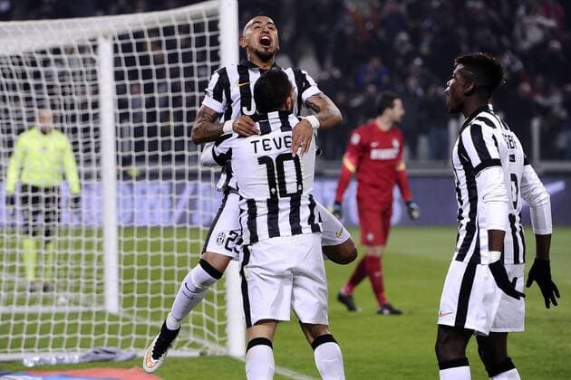Serie A, Juventus Turin - Inter Mailand Torjubel Carlos Tevez 