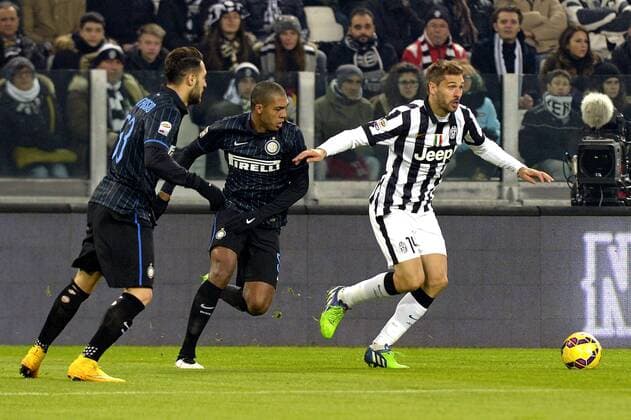 Juan Jesus e Danilo D Ambrosio Inter, Fernando Llorente Juventus, Torino 06-01-2015, Juventus Stadium, Football Calcio 2014 2015 Serie A, Juventus - Inter, Foto Filippo Alfero Insidefoto filippoxalfero