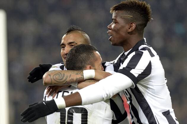 Esultanza Paul Pogba, Arturo Vidal e Carlos Tevez Juventus dopo gol, goal celebration, Torino 06-01-2015, Juventus Stadium, Football Calcio 2014 2015 Serie A, Juventus - Inter, Foto Filippo Alfero Insidefoto filippoxalfero